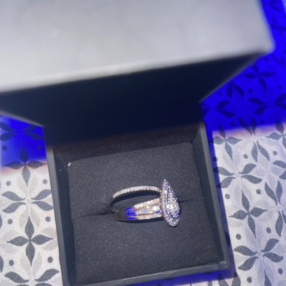 1-1/4 Ct. T.W. Composite Baguette And Round Diamo… - image 2